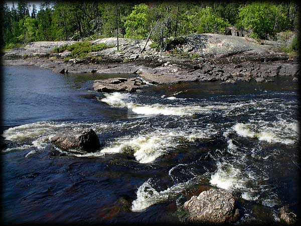 Quetico solo canoe trip ©Doug Clark