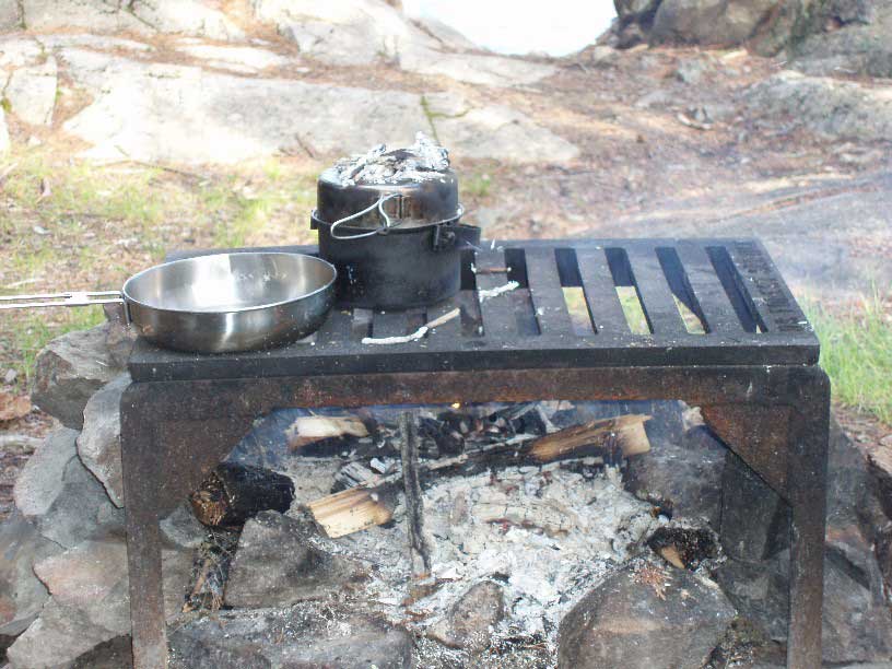 biscuit_over_fire.jpg